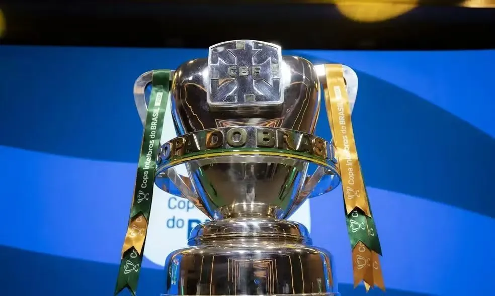 CLUBES BRASILEIROS NAS COPAS NACIONAIS E CONTINENTAIS